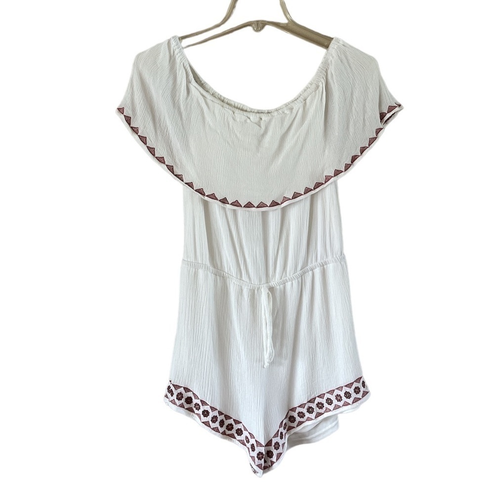 Lulus ivory embroidered romper size small off shoulder lined lightweight